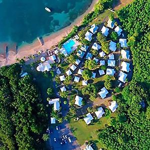 Bungalows On The Bay Usvi